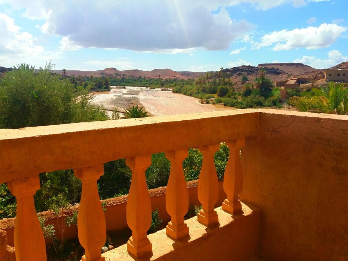 Kasbah Elmehdaoui Bed & Breakfast สกูรา ภายนอก รูปภาพ