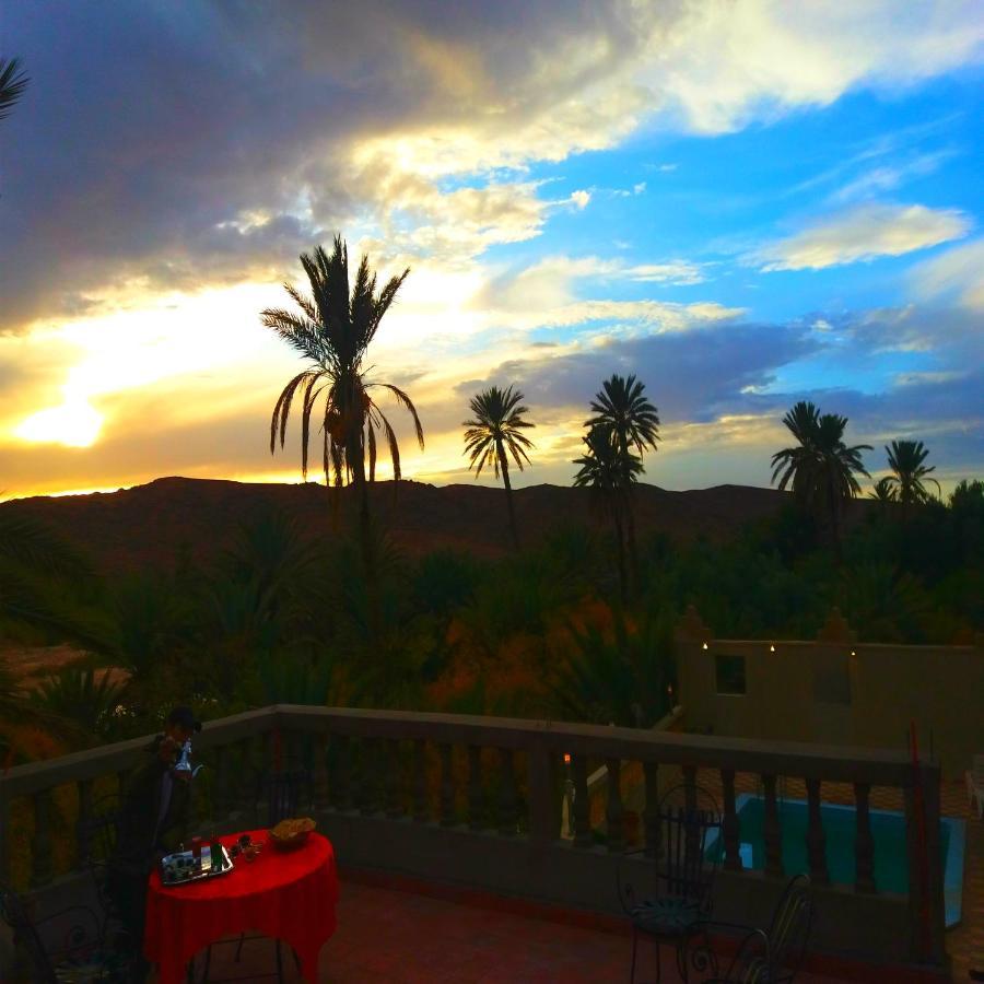 Kasbah Elmehdaoui Bed & Breakfast สกูรา ภายนอก รูปภาพ