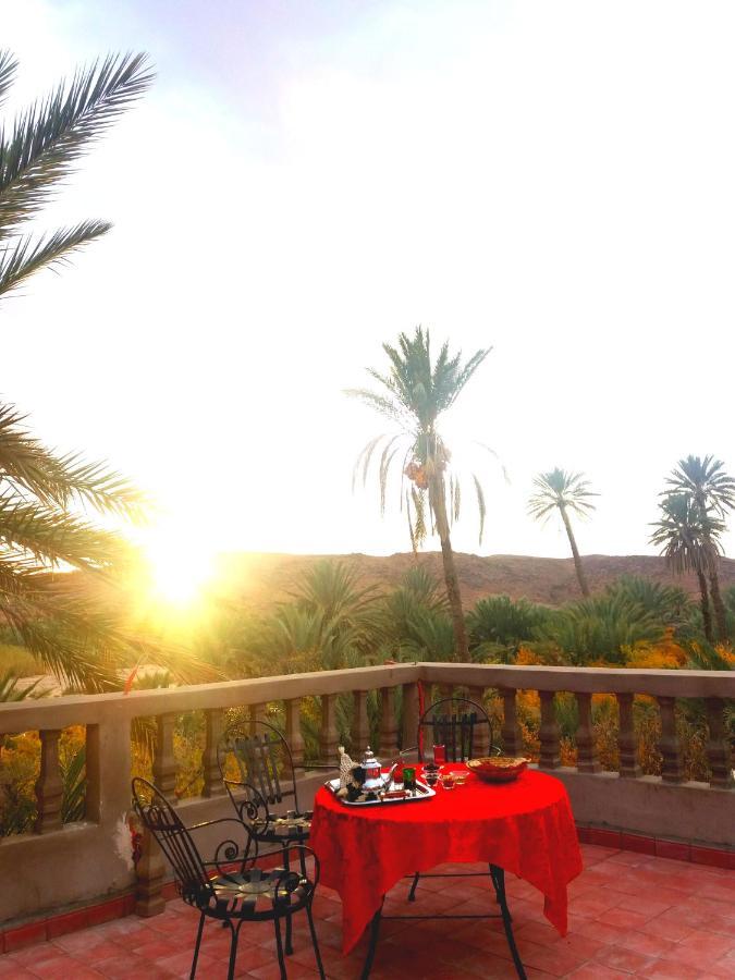 Kasbah Elmehdaoui Bed & Breakfast สกูรา ภายนอก รูปภาพ
